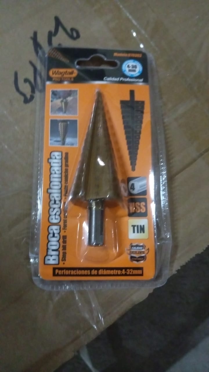 Step Drill Bit For Metal, High-Speed Steel Step Drill Bit (1 Pc / 4-32 MM) Step Drill Bit For Metal, High-Speed Steel Step Drill Bit (1 Pc / 4-32 MM)